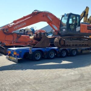 Excavator pe senile , marca HITACHI, tip ZX290