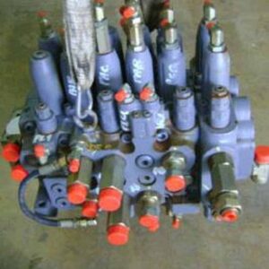 Distribuitor hidraulic excavator new holland e165 ult-013382