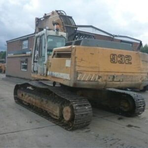Dezmembrez excavator liebherr r932 ult-012449