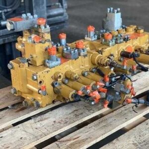 Distribuitor hidraulic Caterpillar 325 - piese de schimb Caterpillar
