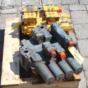 Distribuitor hidraulic bobcat t320 ult-012897